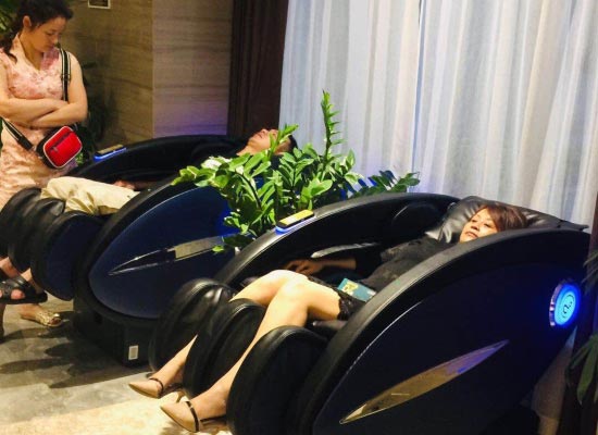 佳仁按摩椅操作说明（按摩椅一般寿命几年）